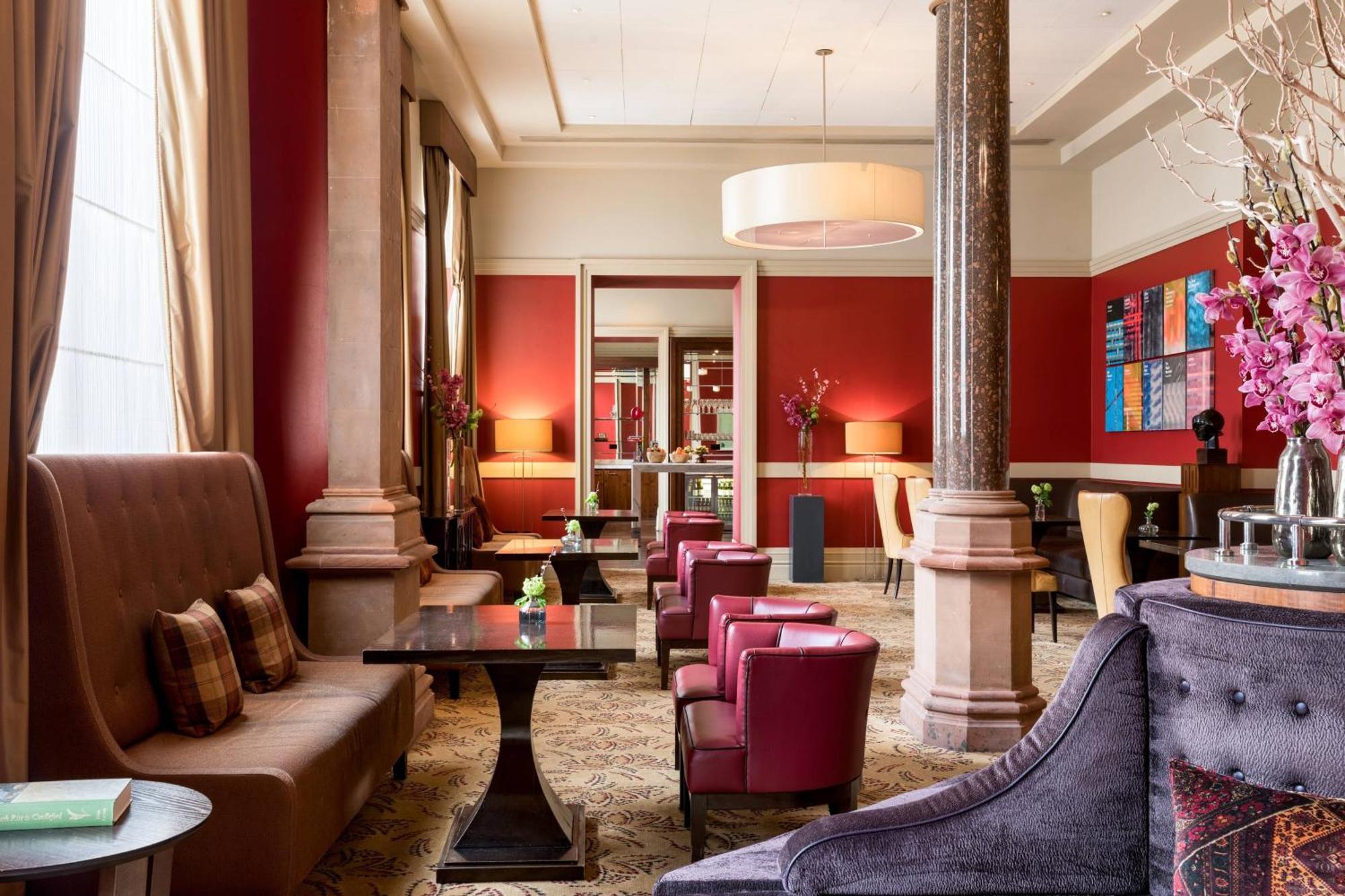 St. Pancras Renaissance Hotel London Ngoại thất bức ảnh The hotel's lobby