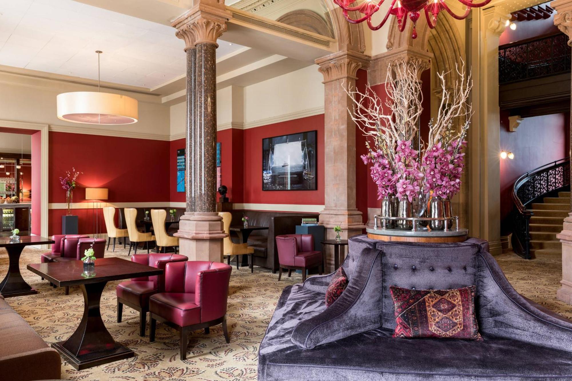 St. Pancras Renaissance Hotel London Ngoại thất bức ảnh The lobby of the Hotel Monaco