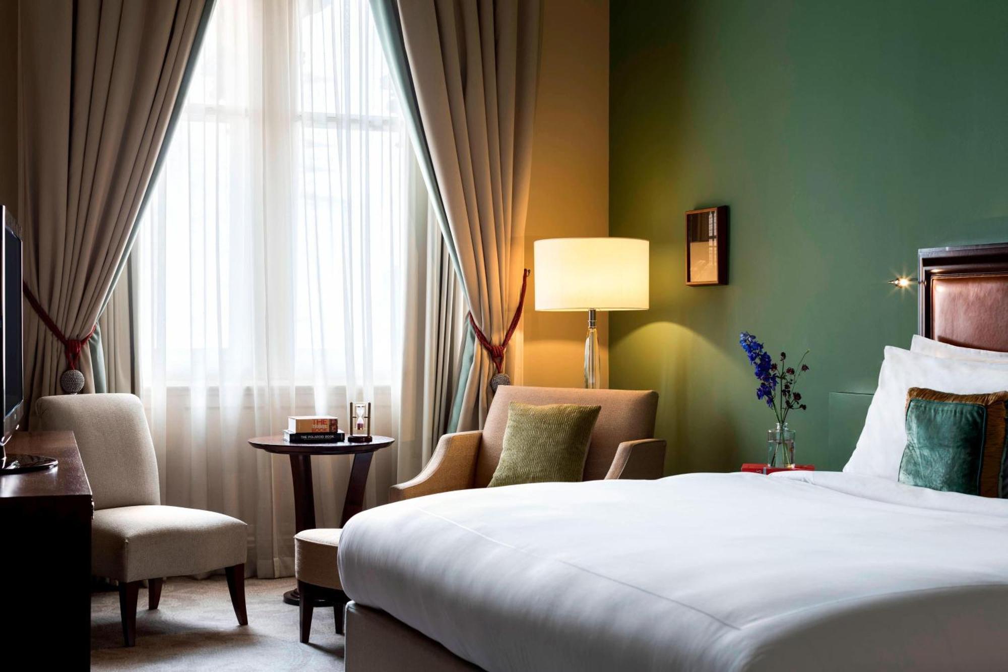 St. Pancras Renaissance Hotel London Ngoại thất bức ảnh Deluxe Room